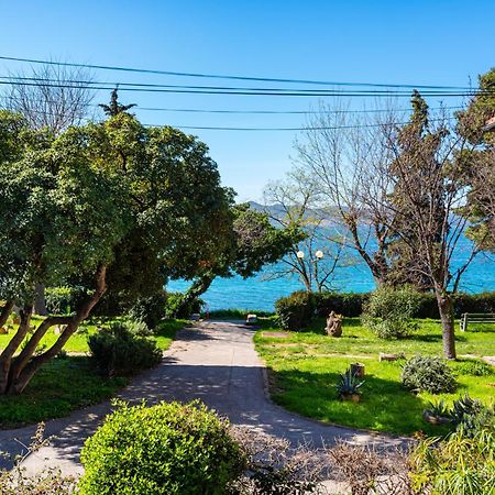 Kolovare Garden Oasis - First Row By Sea Apartment Задар Екстериор снимка
