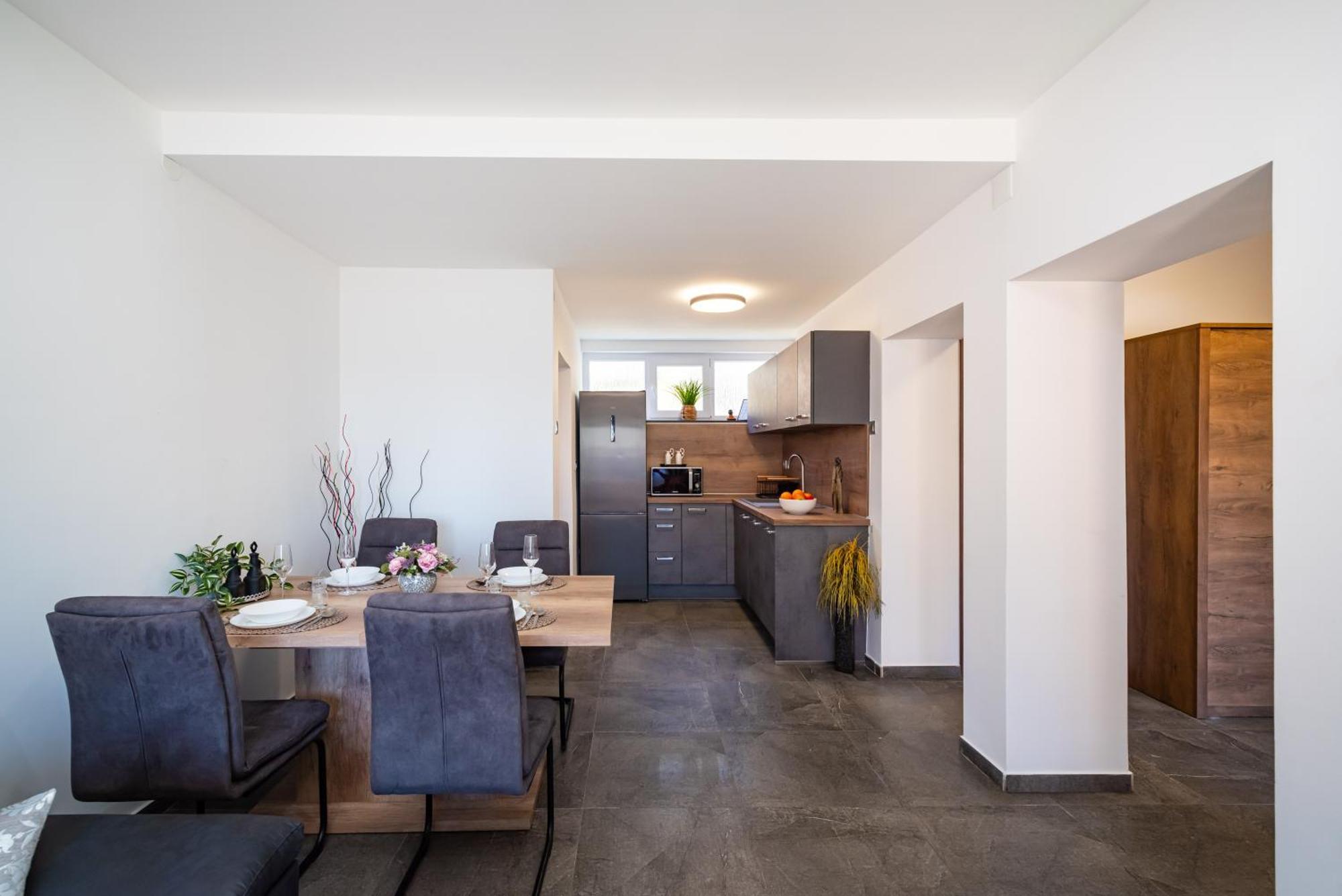 Kolovare Garden Oasis - First Row By Sea Apartment Задар Екстериор снимка