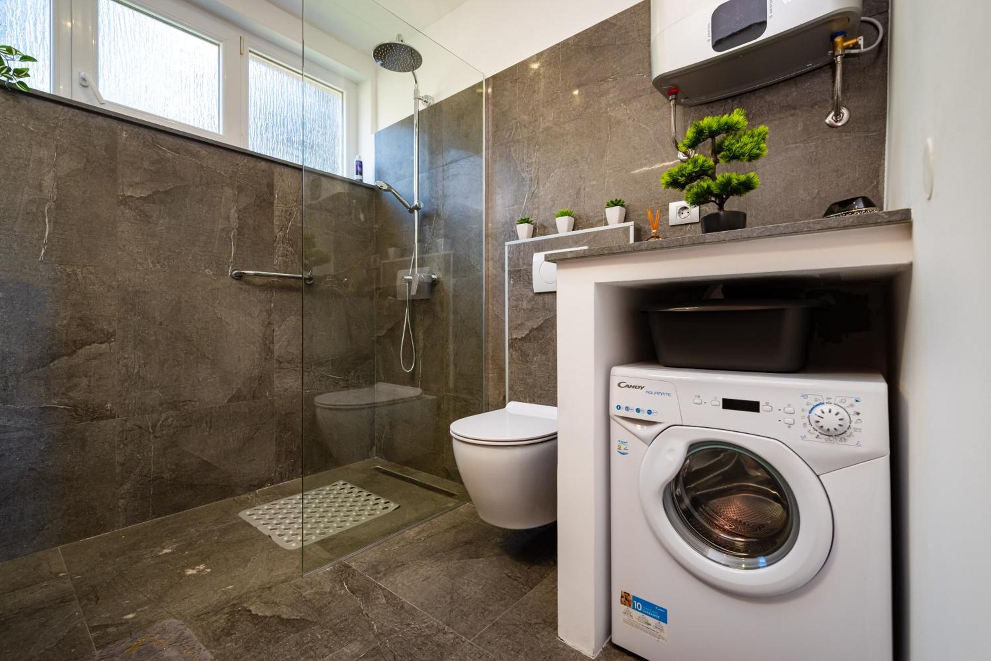 Kolovare Garden Oasis - First Row By Sea Apartment Задар Екстериор снимка