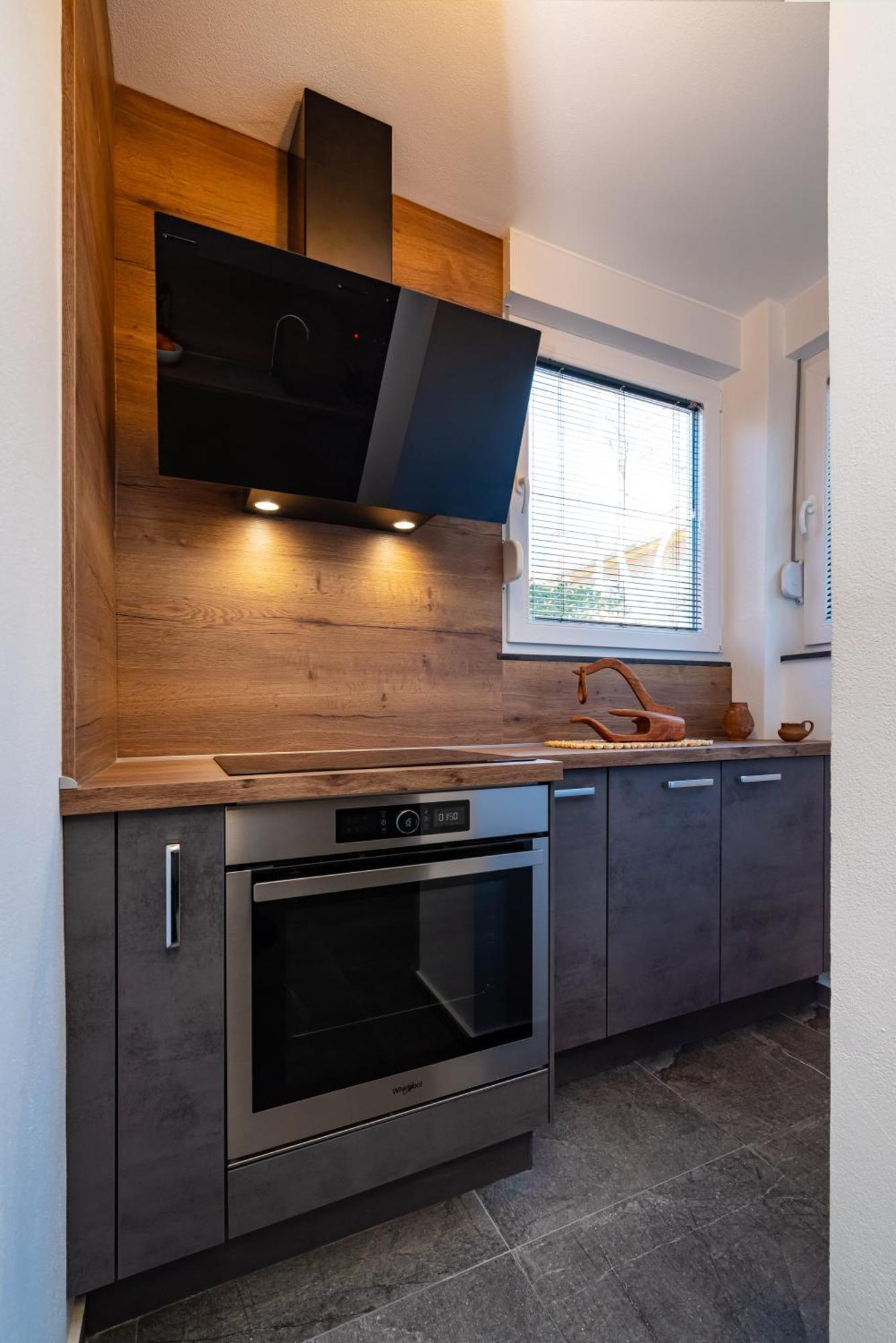 Kolovare Garden Oasis - First Row By Sea Apartment Задар Екстериор снимка