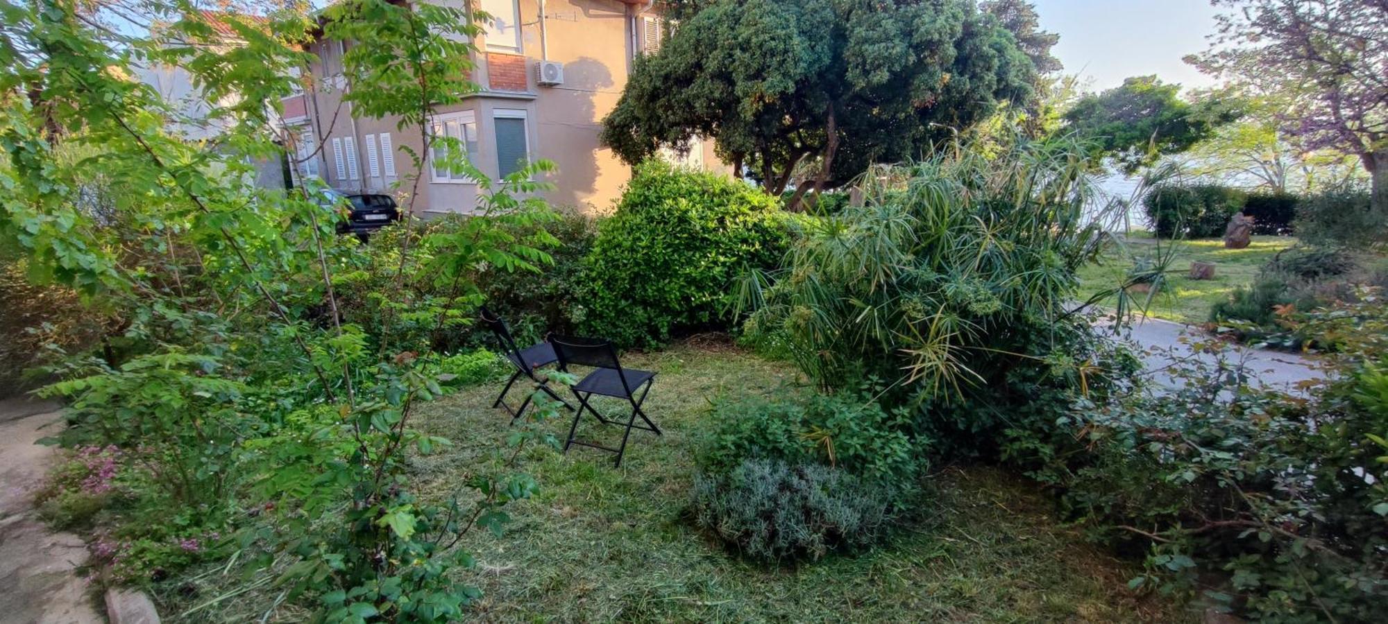 Kolovare Garden Oasis - First Row By Sea Apartment Задар Екстериор снимка